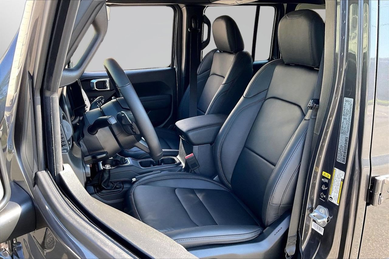 New 2026 Jeep Wrangler Unlimited Rubicon 392 AWD/4WD image 17