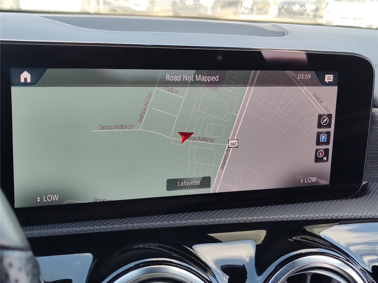 Used 2023 Mercedes-Benz CLA 35 AMG AMG CLA 35 image 27