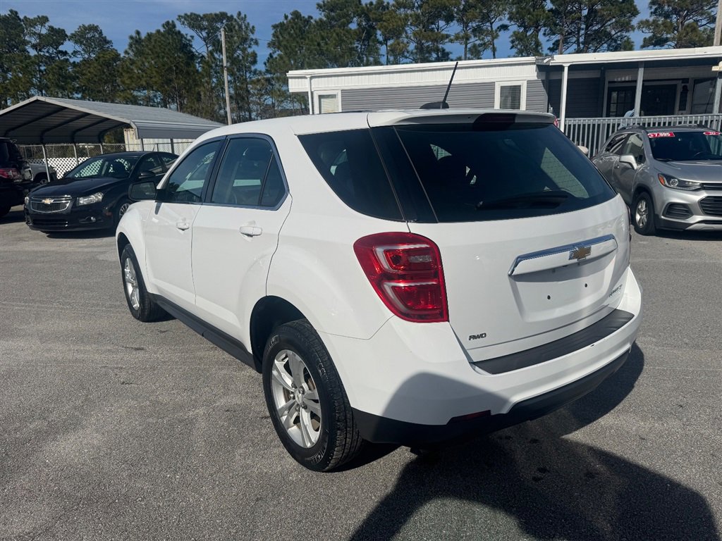 Used 2016 Chevrolet Equinox LS image 3