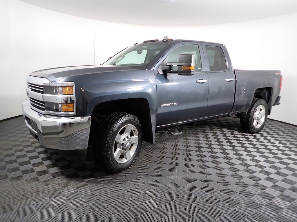 Used 2017 Chevrolet Silverado 2500 W/T w/ Snow Plow Prep Package image 8