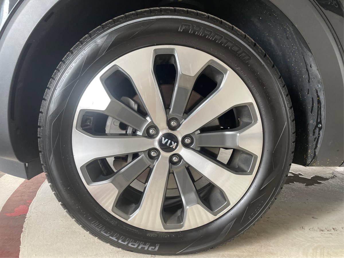 Used 2020 Kia Telluride S AWD/4WD image 13