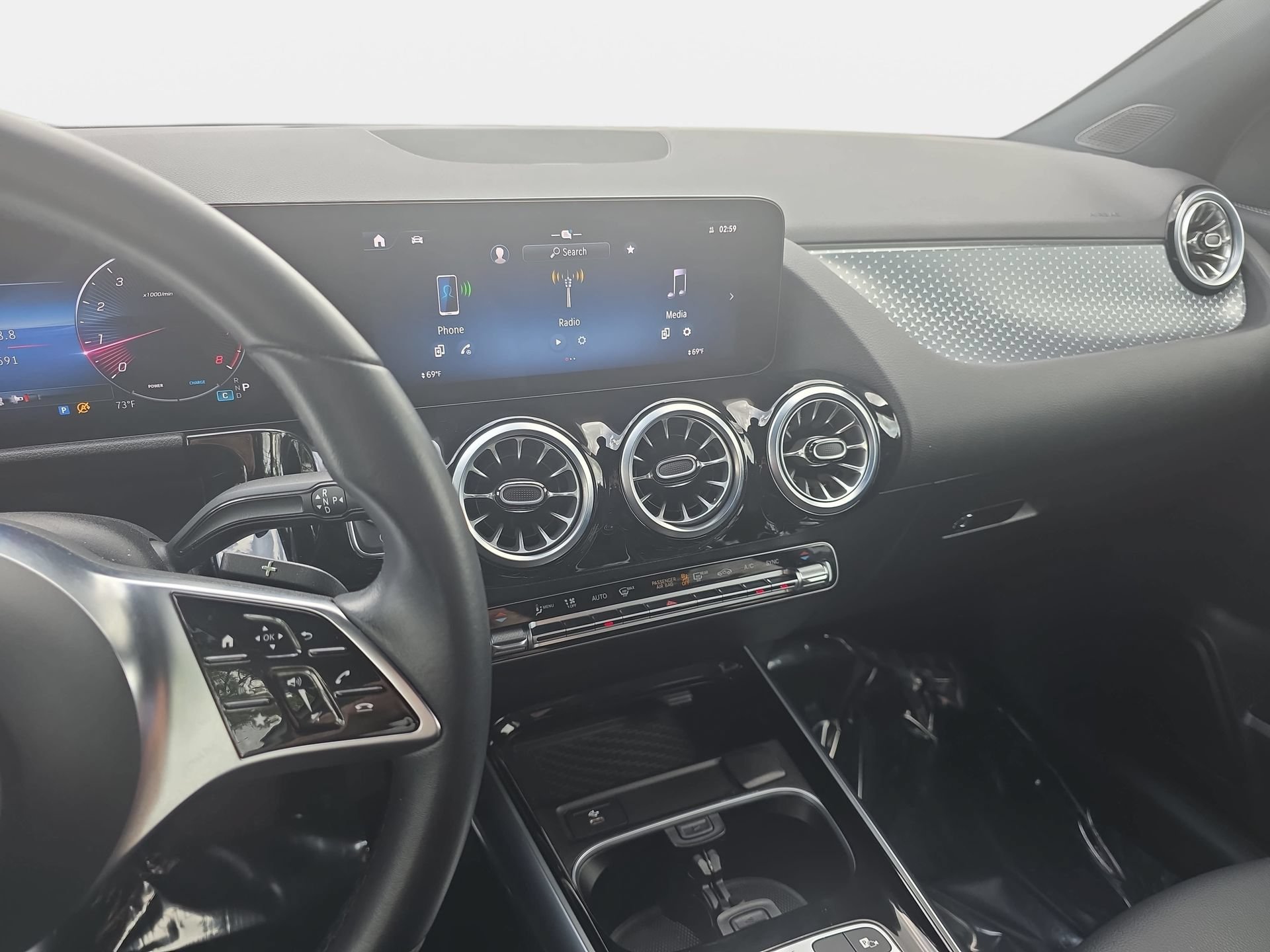 Used 2025 Mercedes-Benz GLA 250 image 20