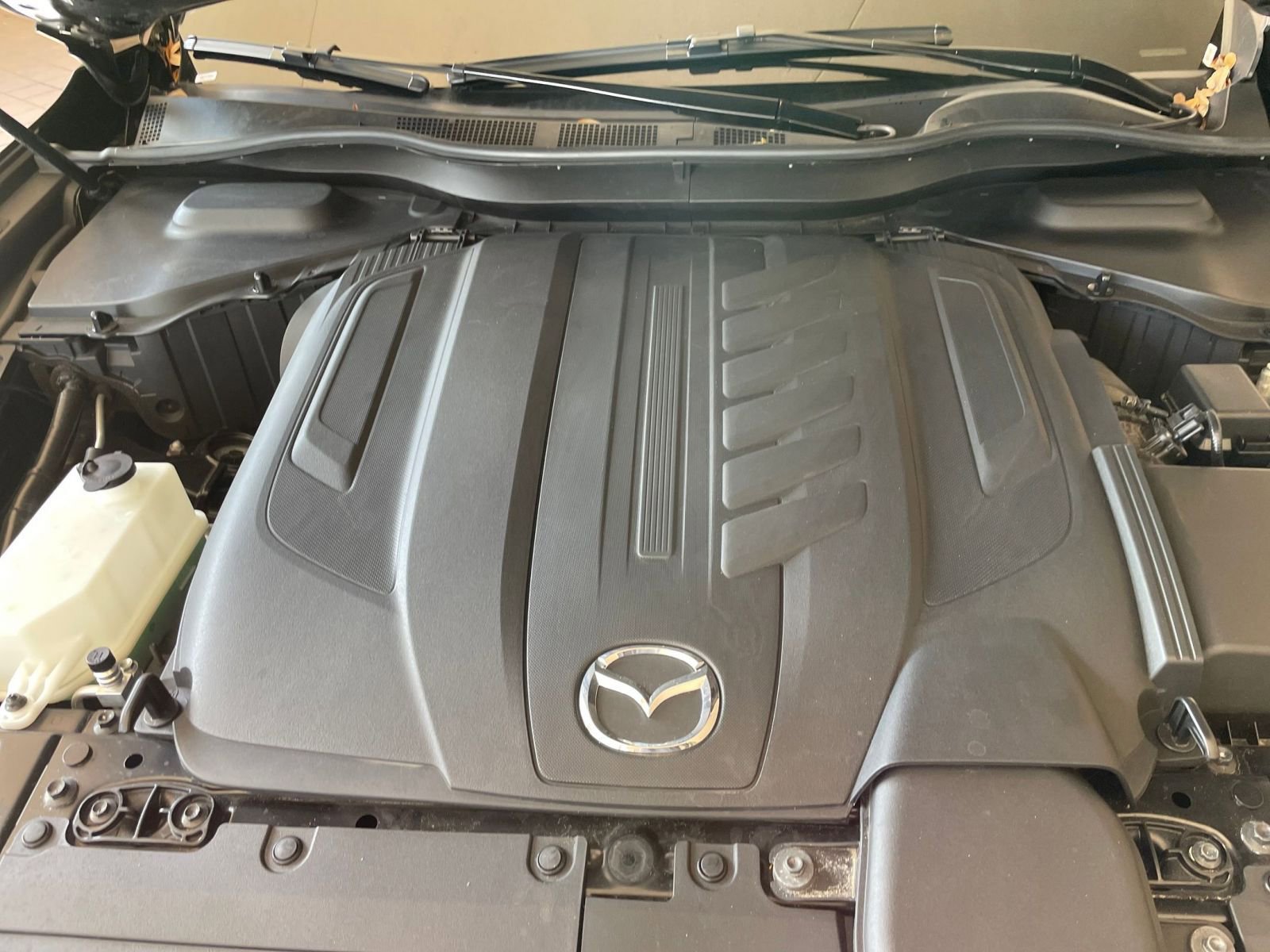 Used 2025 MAZDA CX-90 3.3 Turbo w/ Preferred Package AWD/4WD image 31