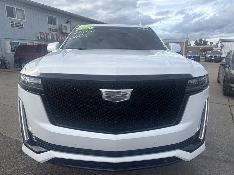 Used 2021 Cadillac Escalade Sport Platinum image 12