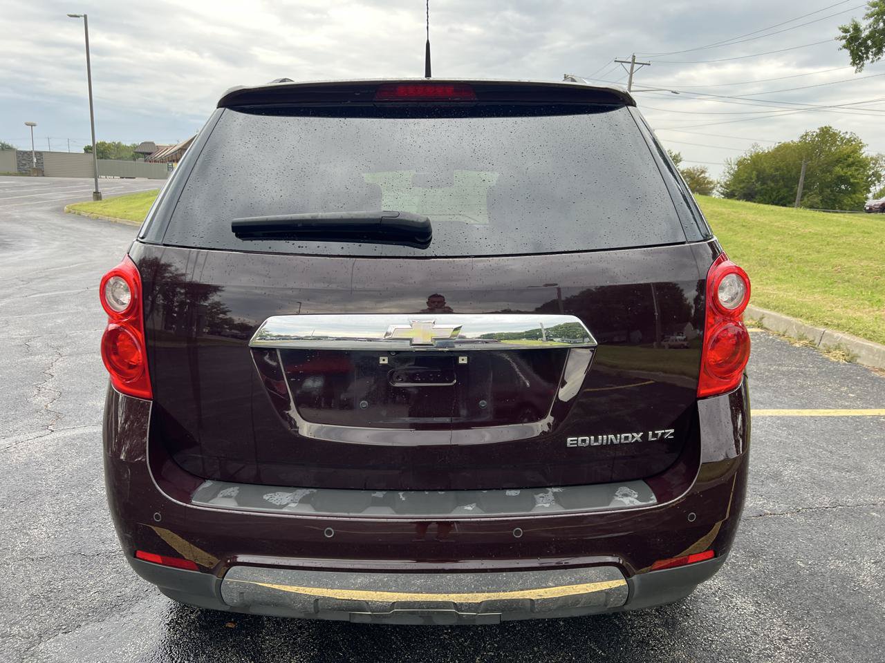 Used 2011 Chevrolet Equinox LTZ w/ Spring Special Package FWD image 4