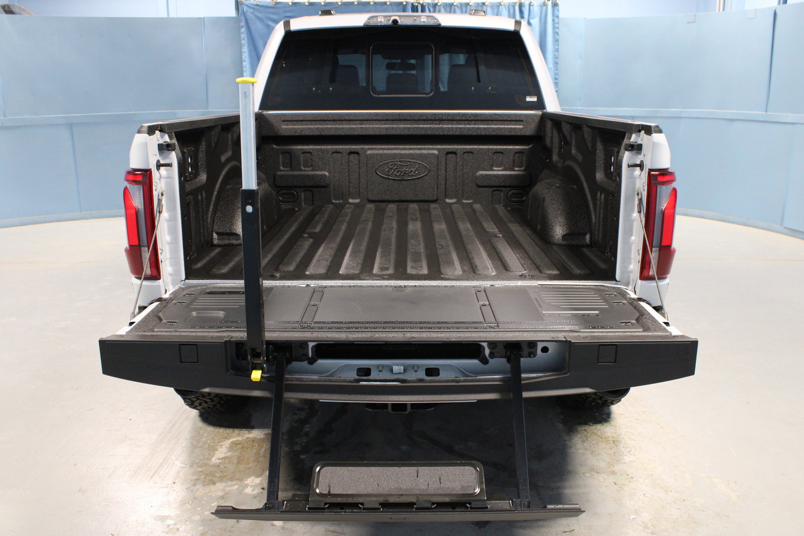 New 2025 Ford F150 Raptor w/ Equipment Group 803A Raptor R image 40