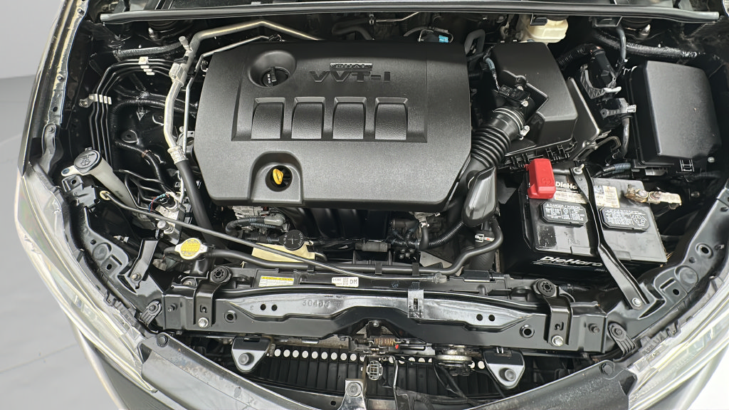 Used 2017 Toyota Corolla LE FWD image 18