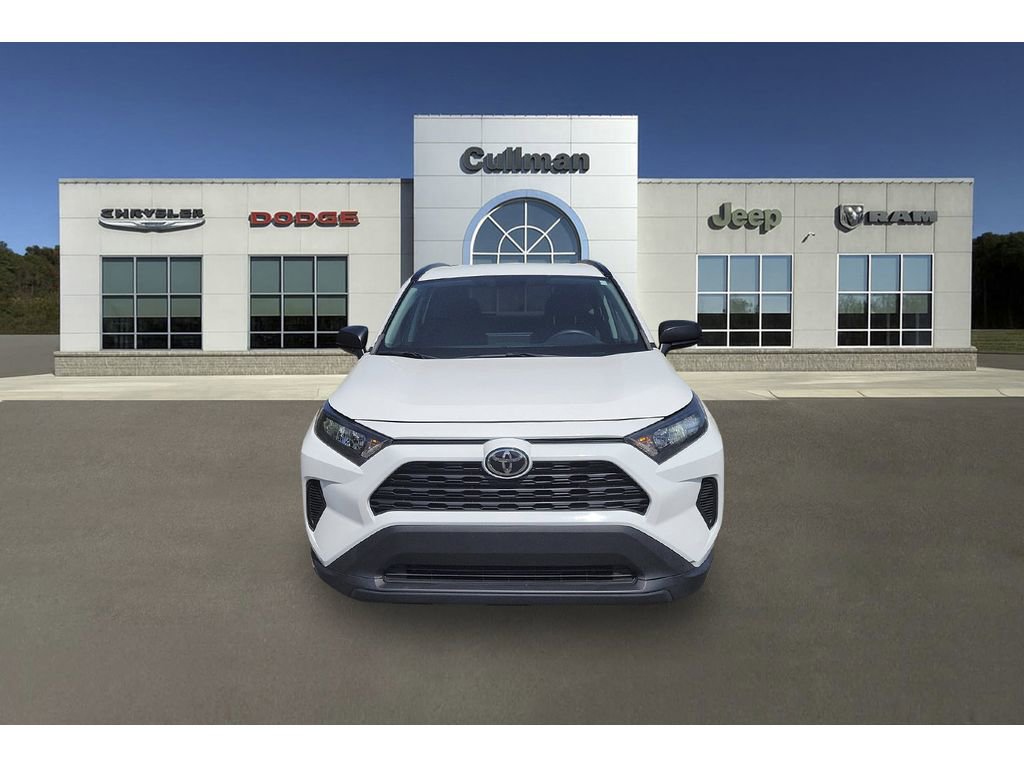 Used 2021 Toyota RAV4 LE FWD image 8