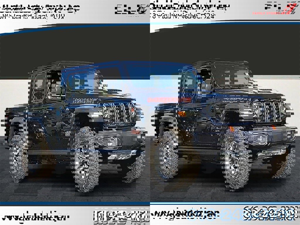 New 2025 Jeep Gladiator Mojave w/ Convenience Group