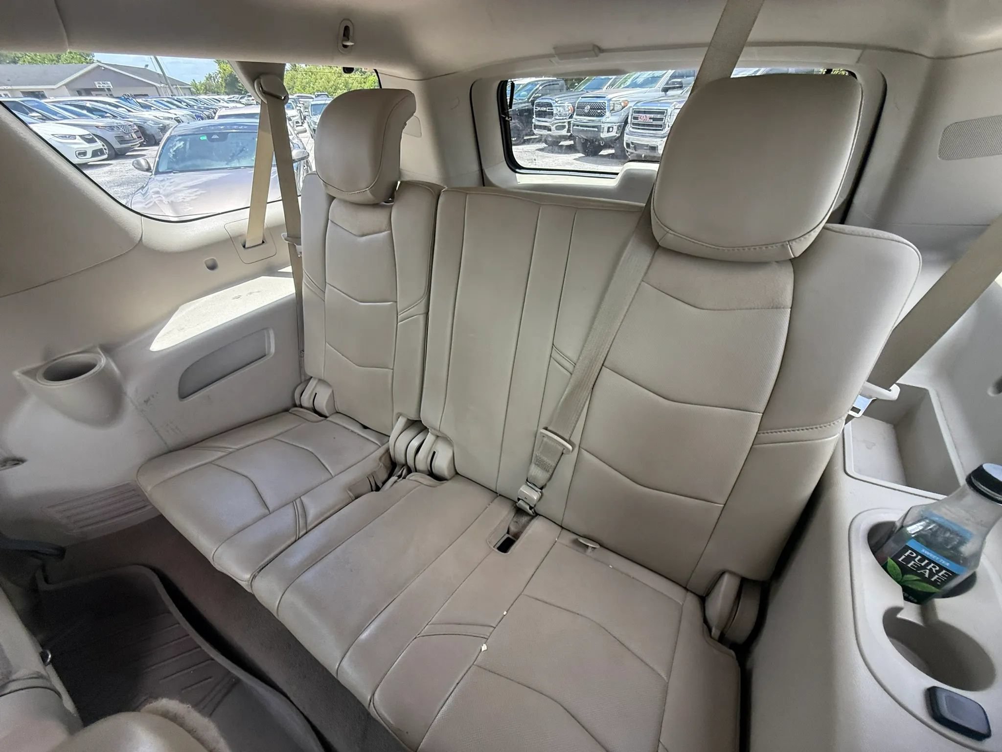 Used 2016 Cadillac Escalade ESV Premium RWD image 10