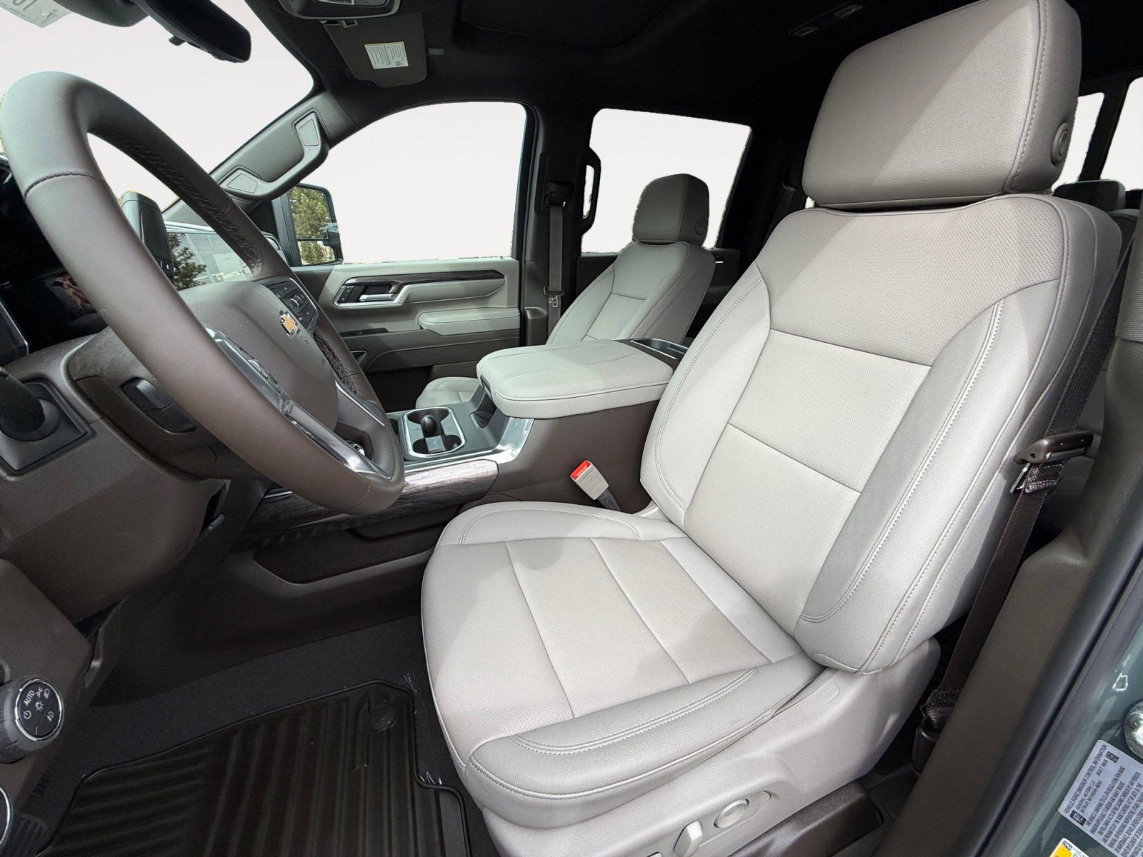 New 2026 Chevrolet Silverado 2500 LTZ w/ LTZ Premium Package image 10