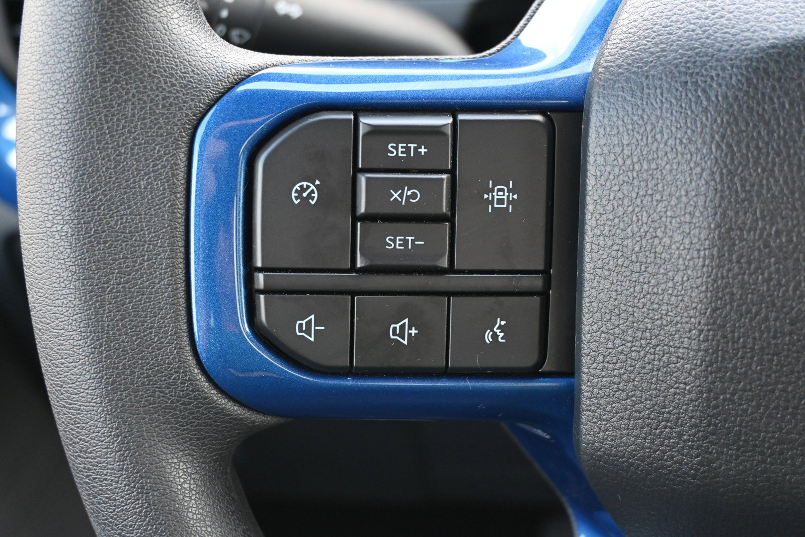 New 2025 Ford F150 XL AWD/4WD image 16