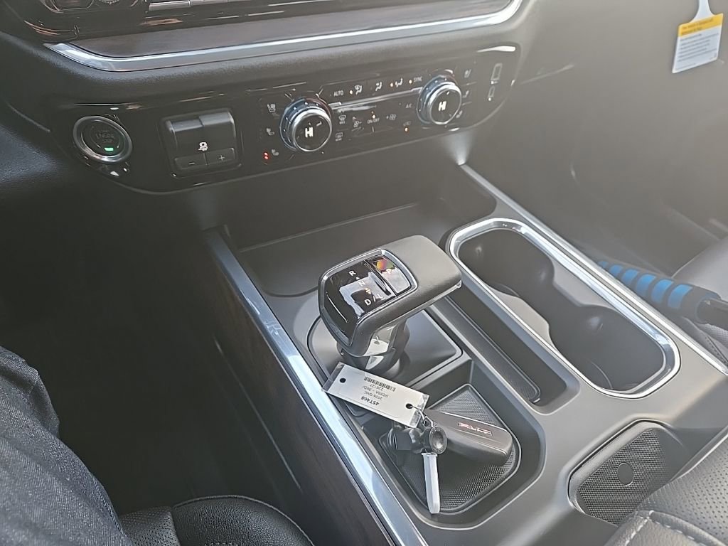 New 2026 GMC Sierra 1500 SLT w/ SLT Premium Plus Package image 26