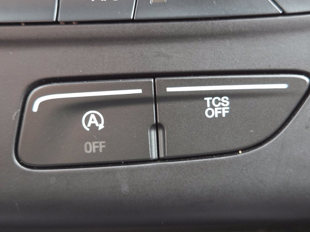 Used 2018 Ford Escape SEL FWD image 5