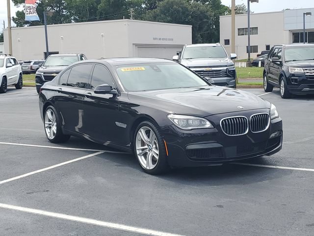 Used 2015 BMW 750Li RWD image 36