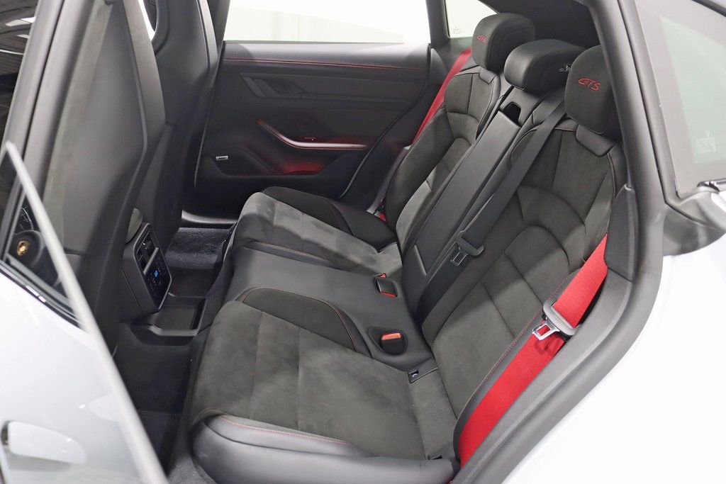 Used 2024 Porsche Taycan GTS AWD/4WD image 32