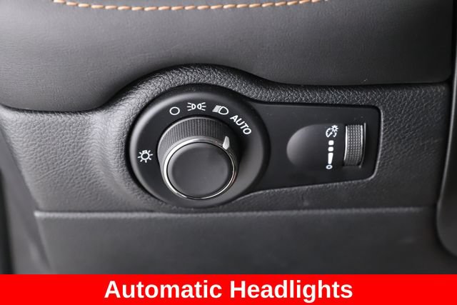 Used 2025 Dodge Durango R/T AWD/4WD image 21