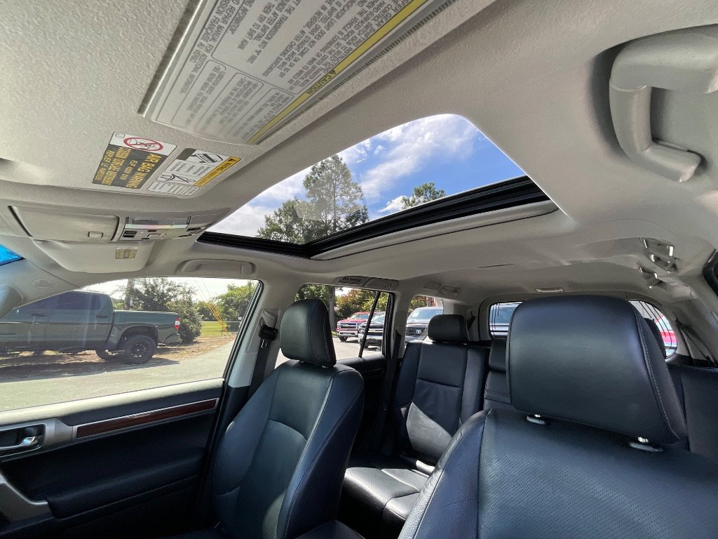 Used 2015 Lexus GX 460 image 24