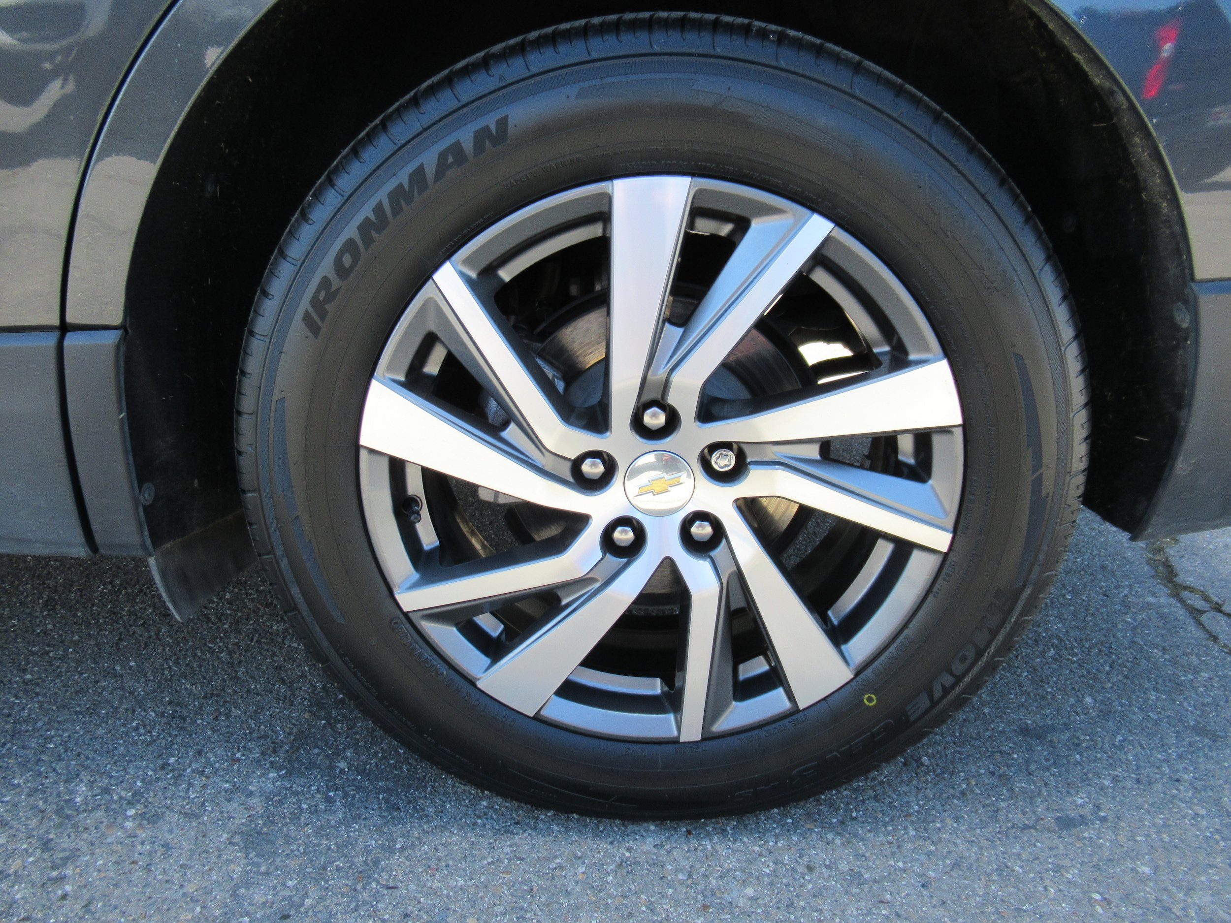 Used 2022 Chevrolet Equinox Premier AWD/4WD image 21
