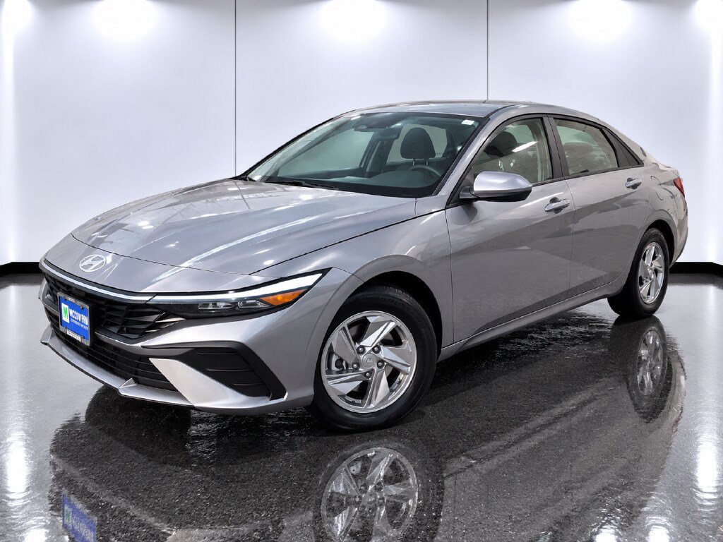 Certified 2025 Hyundai Elantra SE