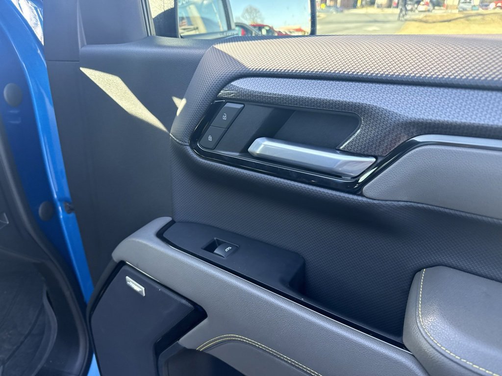 Used 2022 Chevrolet Silverado 1500 ZR2 image 30