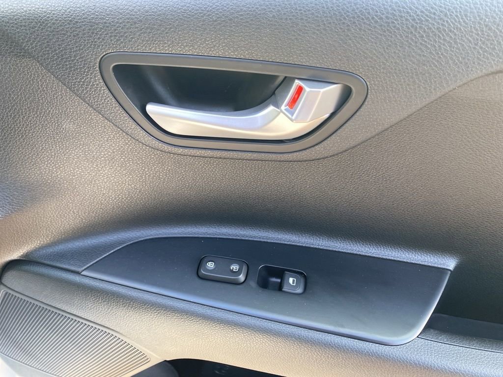 Certified 2020 Kia Rio S w/ Technology Package image 12