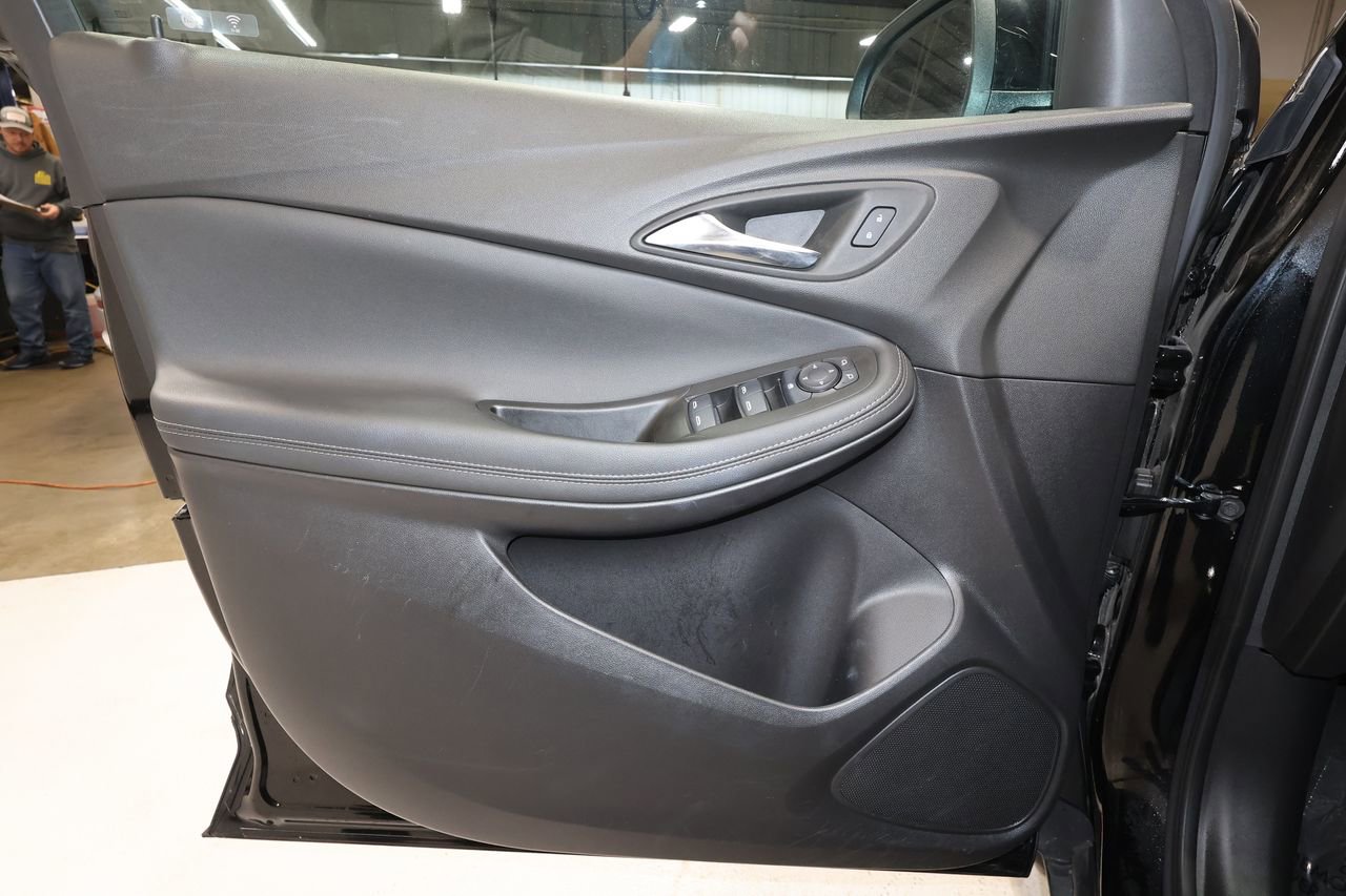 Certified 2023 Buick Encore GX Select image 21