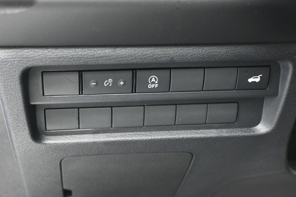 New 2026 Mitsubishi Outlander SE FWD image 16