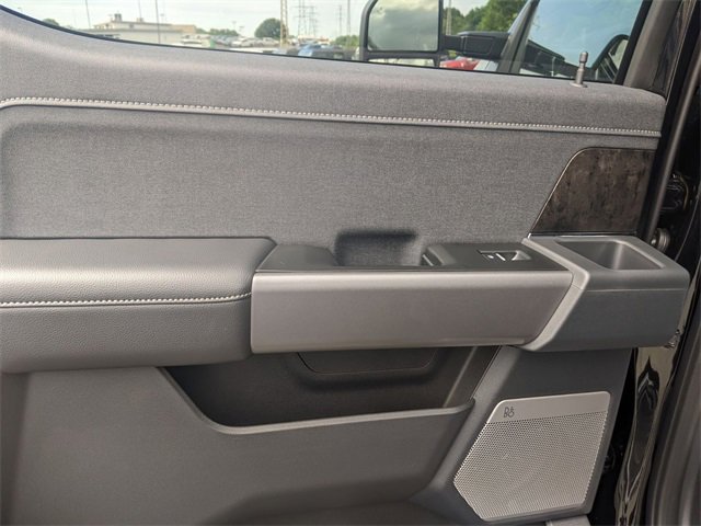 New 2025 Ford F250 Lariat w/ Lariat Ultimate Package image 27