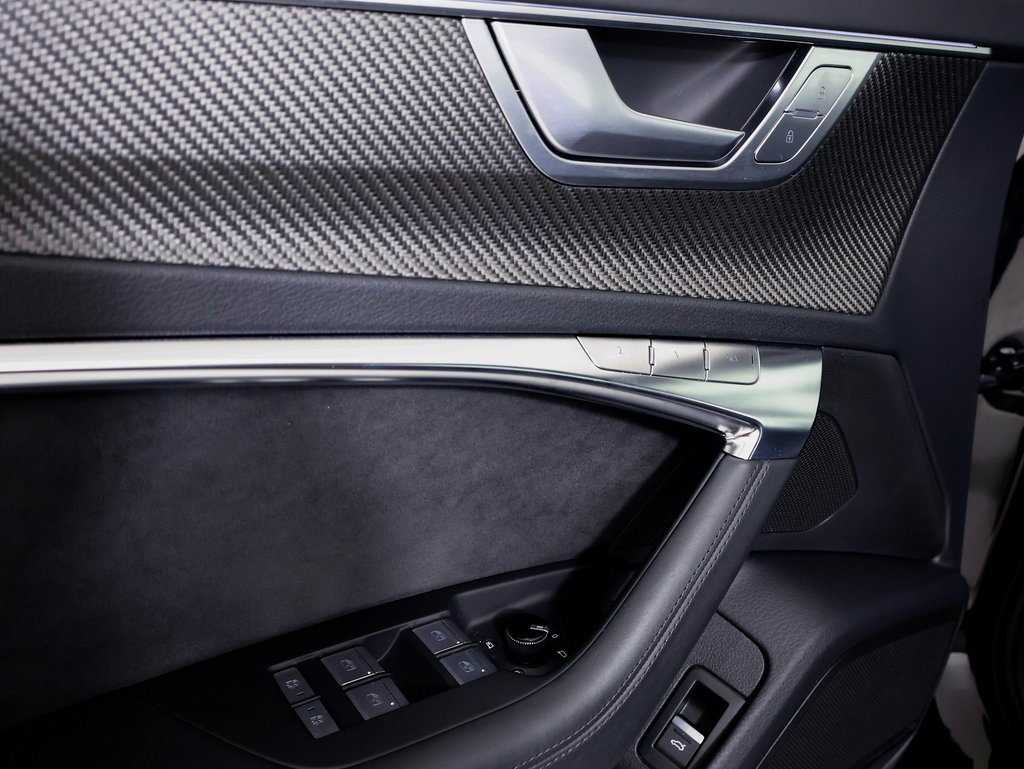 Used 2024 Audi RS 6 performance w/ Executive Package image 21