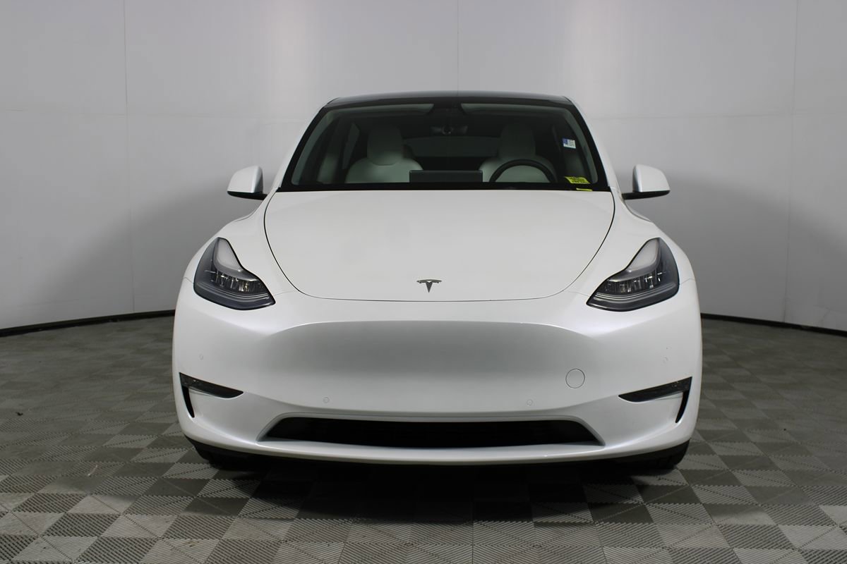 Used 2021 Tesla Model Y Long Range AWD/4WD image 29