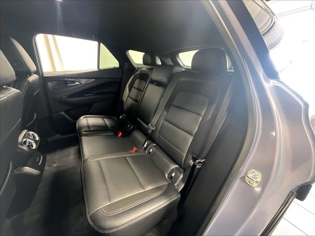 Used 2024 Chevrolet Blazer EV LT AWD/4WD image 15