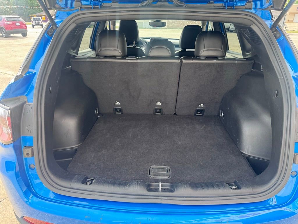 Used 2025 Jeep Compass Trailhawk image 21