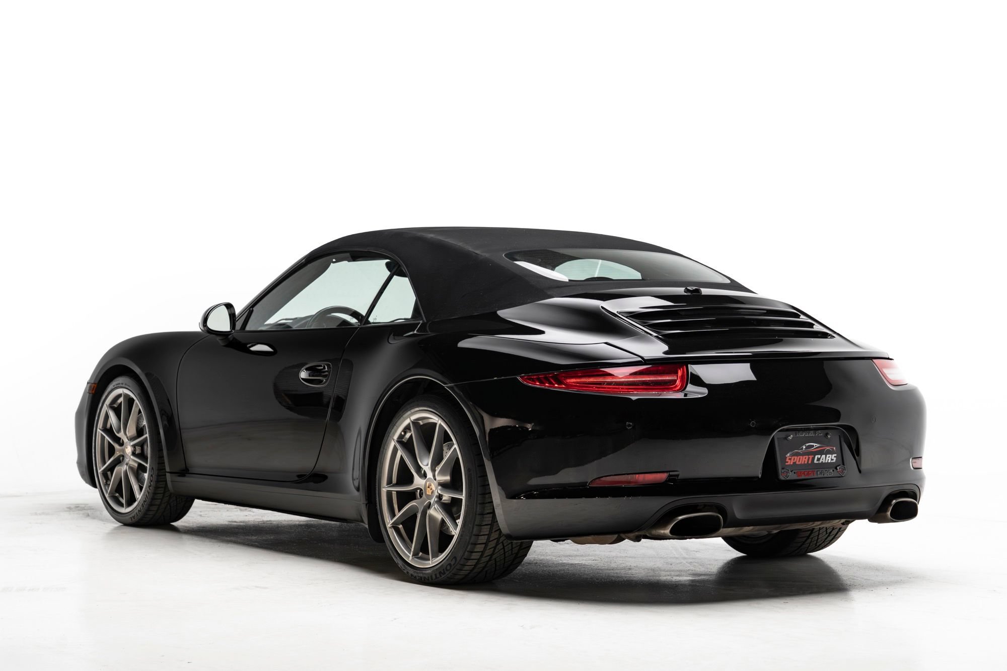 Used 2013 Porsche 911 Carrera 4 AWD/4WD image 11