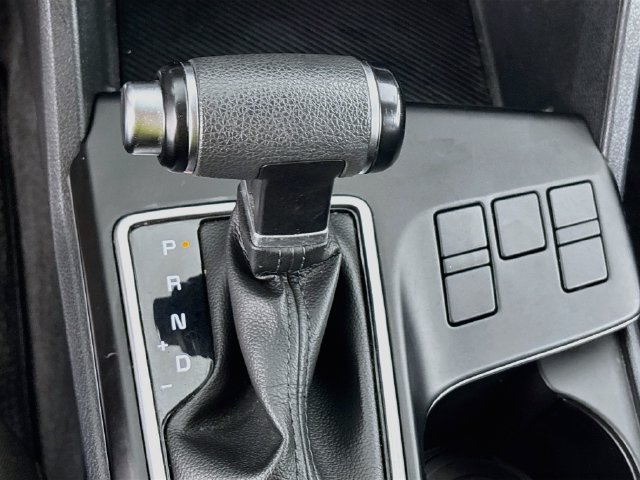 Used 2024 Kia Sportage LX FWD image 17