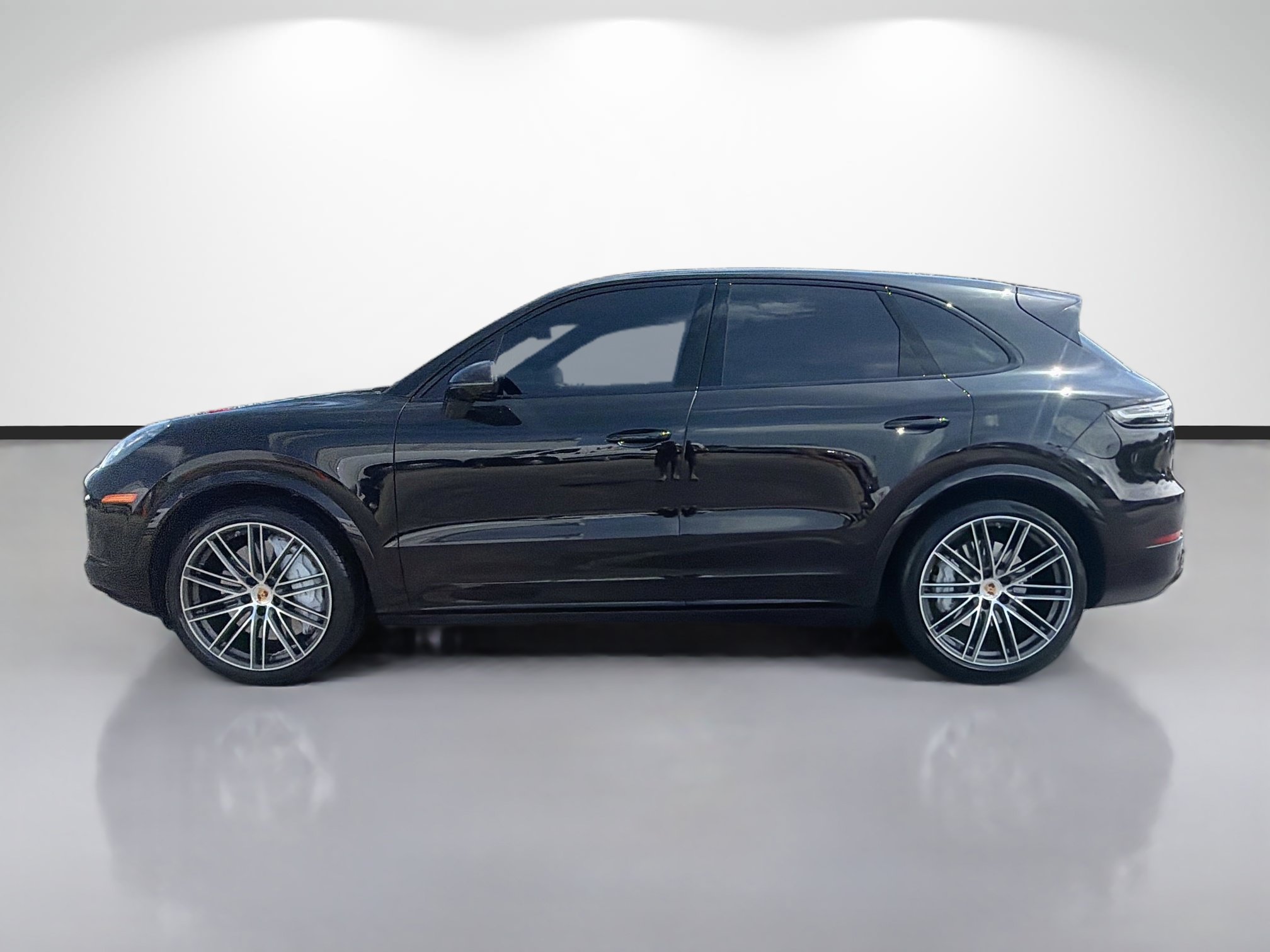 Used 2023 Porsche Cayenne Turbo AWD/4WD image 6