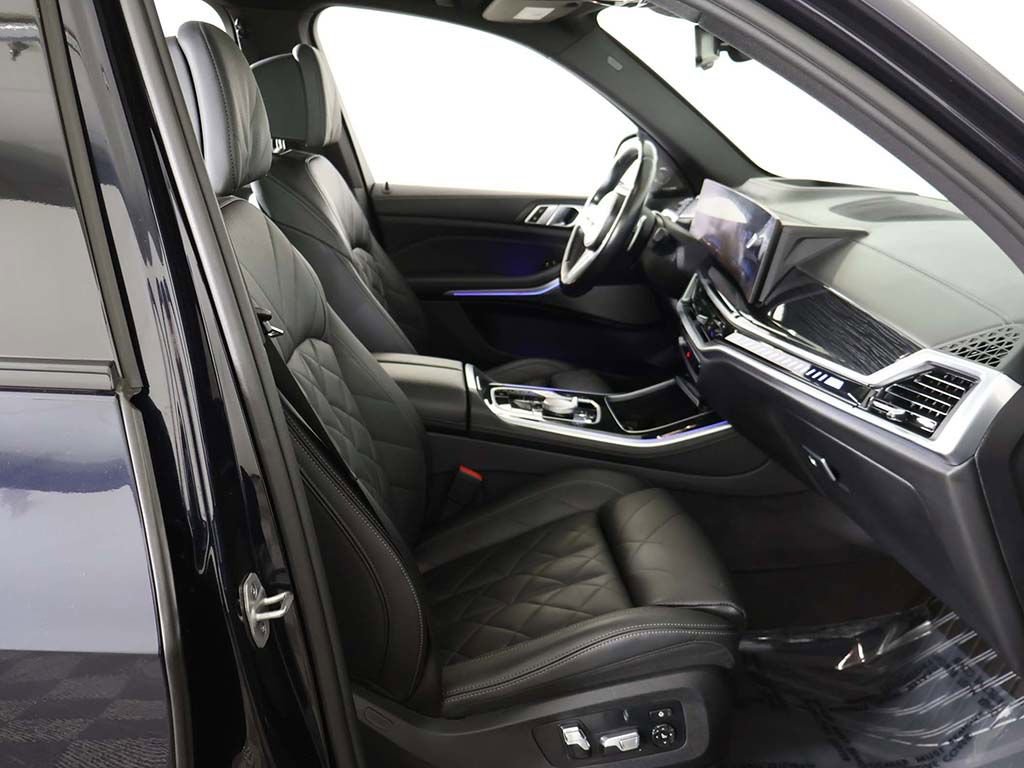 Used 2024 BMW X5 M60i w/ Climate Comfort Package AWD/4WD image 37