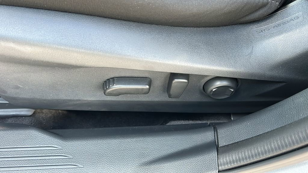 Used 2025 Subaru Outback Premium image 24