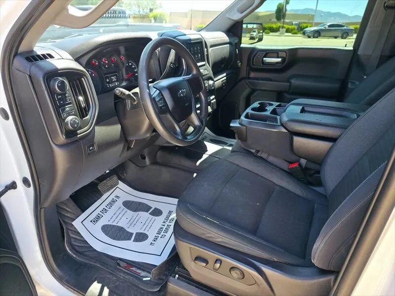 Used 2023 Chevrolet Silverado 1500 Custom Trail Boss AWD/4WD image 15