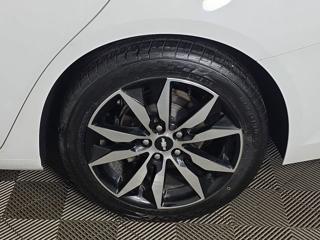 Used 2018 Chevrolet Malibu LT w/ Leather Package image 17