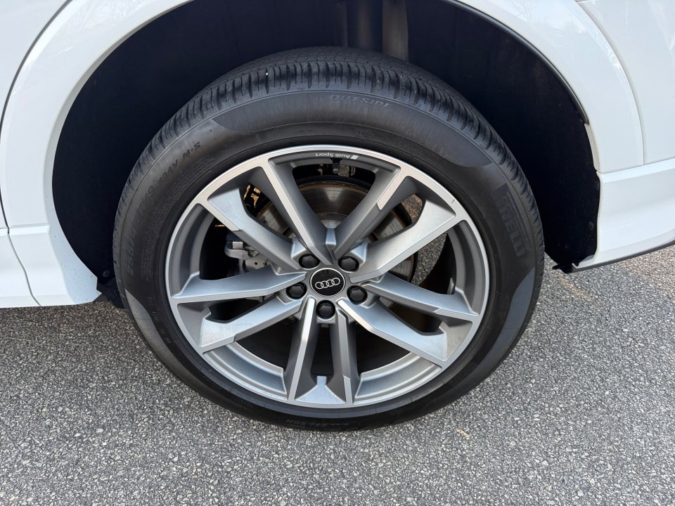 Certified 2024 Audi Q3 2.0T Premium Plus w/ Premium Plus Package image 22