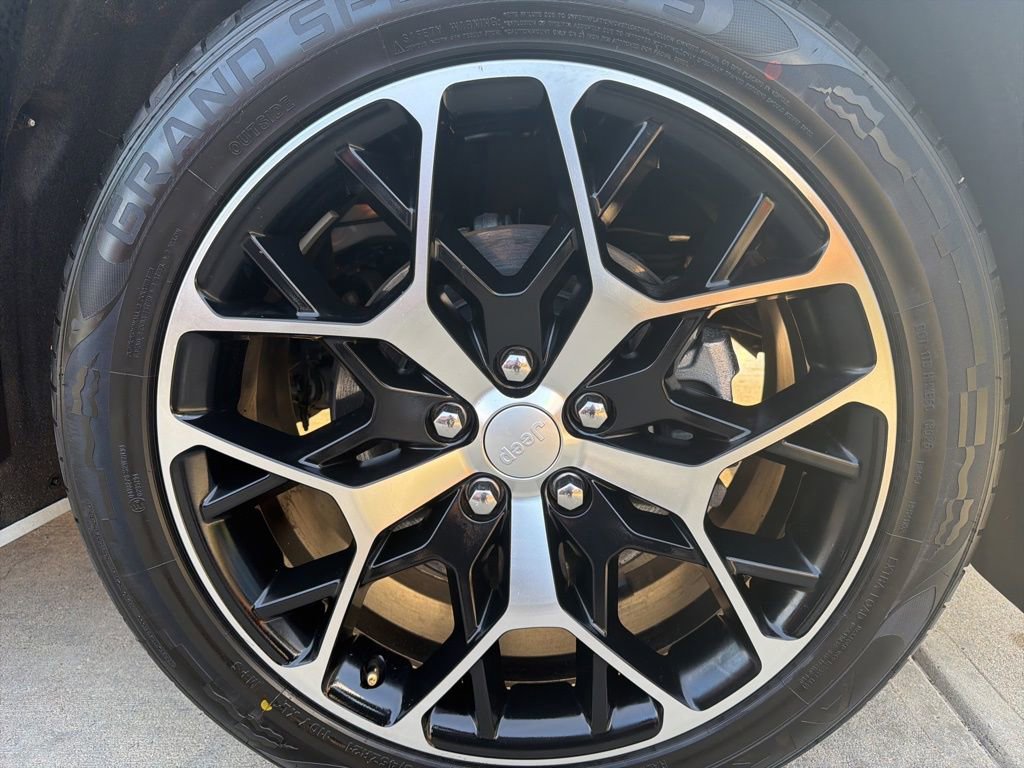 Used 2022 Jeep Grand Cherokee Summit image 54