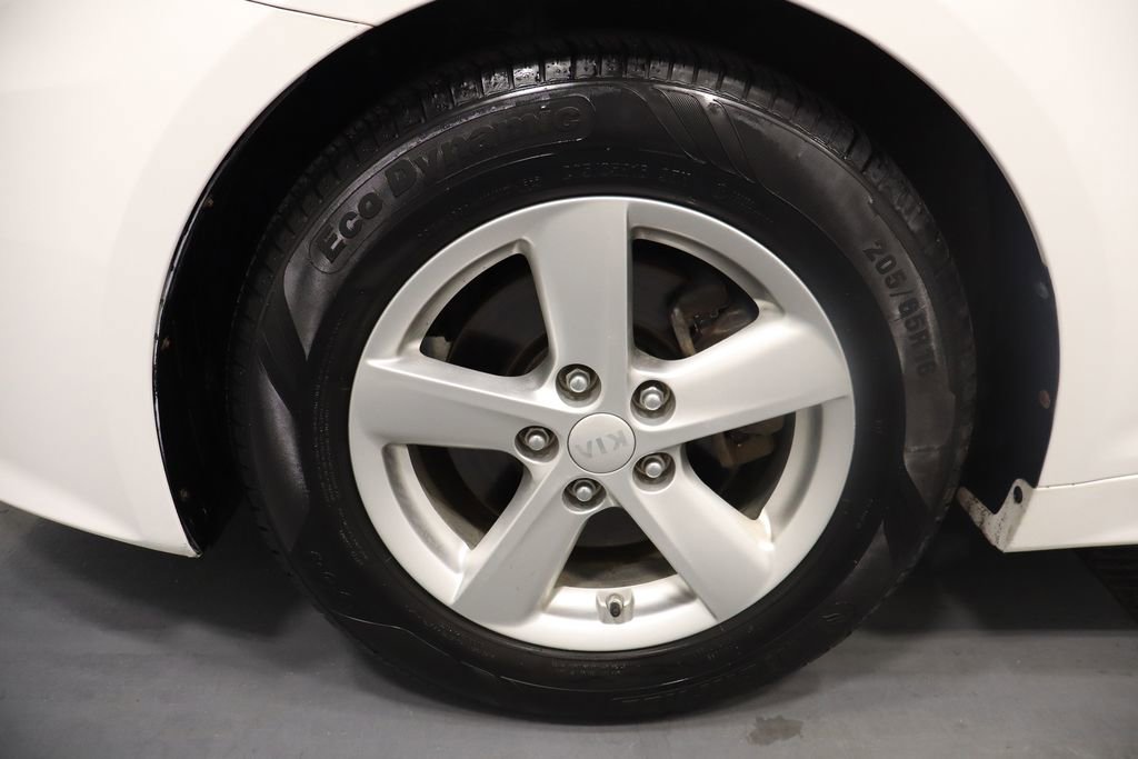 Used 2015 Kia Optima LX image 23