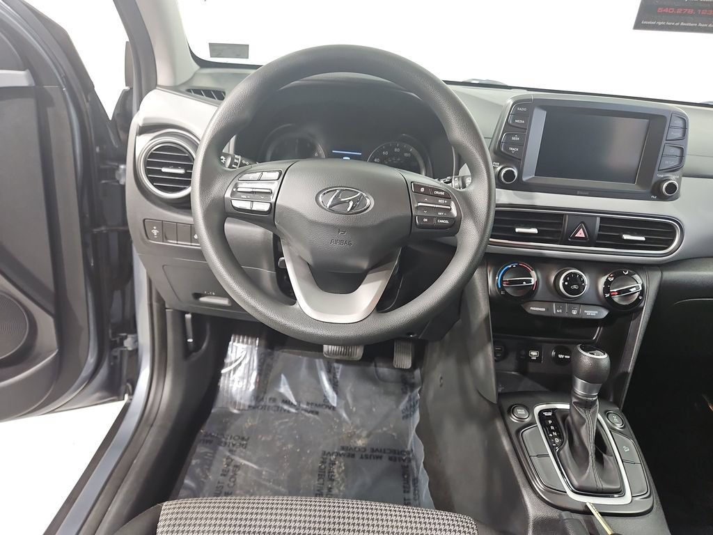 Used 2019 Hyundai Kona SE AWD/4WD image 14