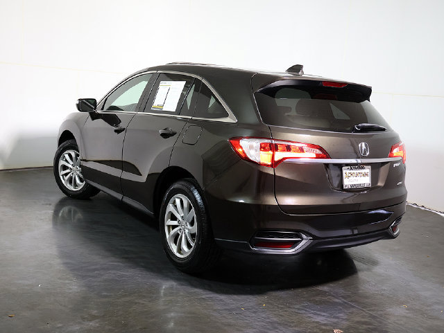 Used 2016 Acura RDX AWD image 2