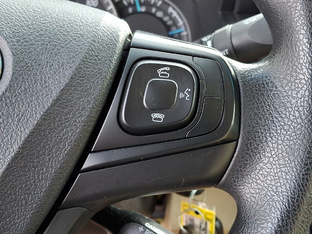 Used 2015 Toyota Camry LE FWD image 23