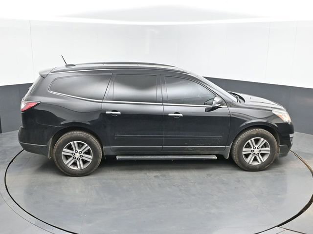 Used 2017 Chevrolet Traverse LT image 26
