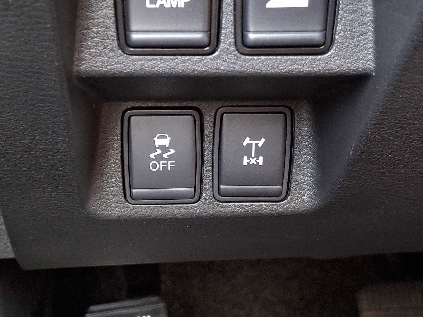 Used 2024 Nissan Frontier PRO-4X w/ Off-Road Protection Package image 24