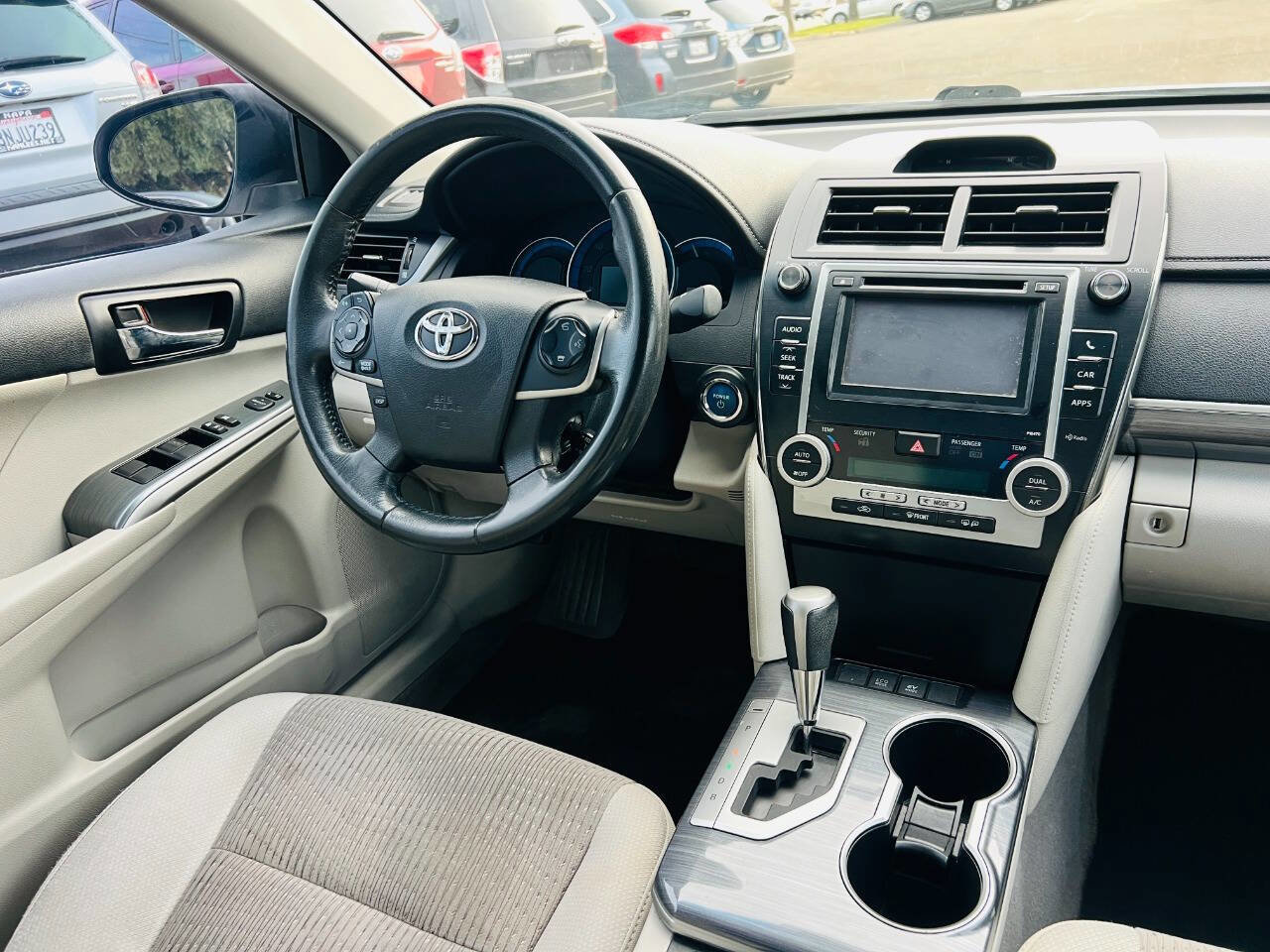 Used 2014 Toyota Camry XLE image 20