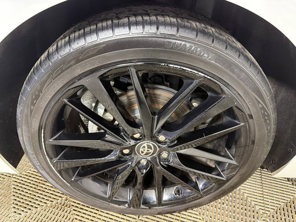 Used 2021 Toyota Camry XSE w/ Navigation Package FWD image 19